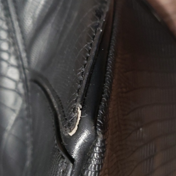 Beauty Boutique Reptile Textured Large Shoulder Bag Neutral Contemporary Modern - Picture 8 of 15